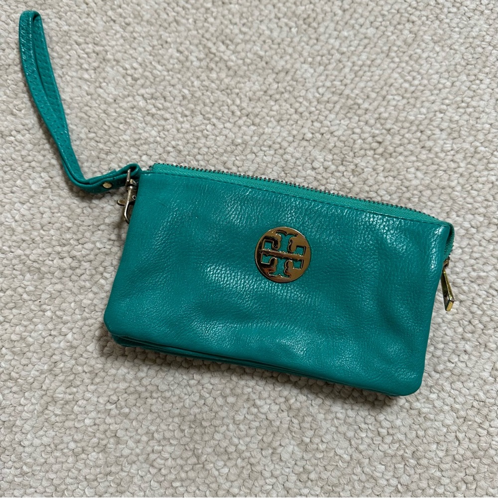 Tory Burch Wristlet